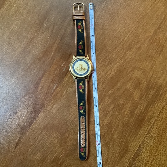 Irish Claddagh Dial Quartz Watch - Picture 11 of 12